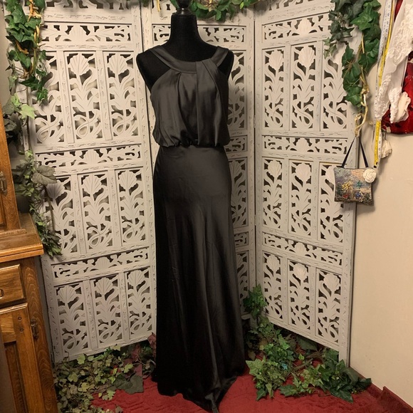 Dave & Johnny Dresses & Skirts - CALVIN KLEIN ELEGANT BEAUTIFUL BLACK SLEEVELESS SILKY SLIM FIT PROM DRESS GOWN